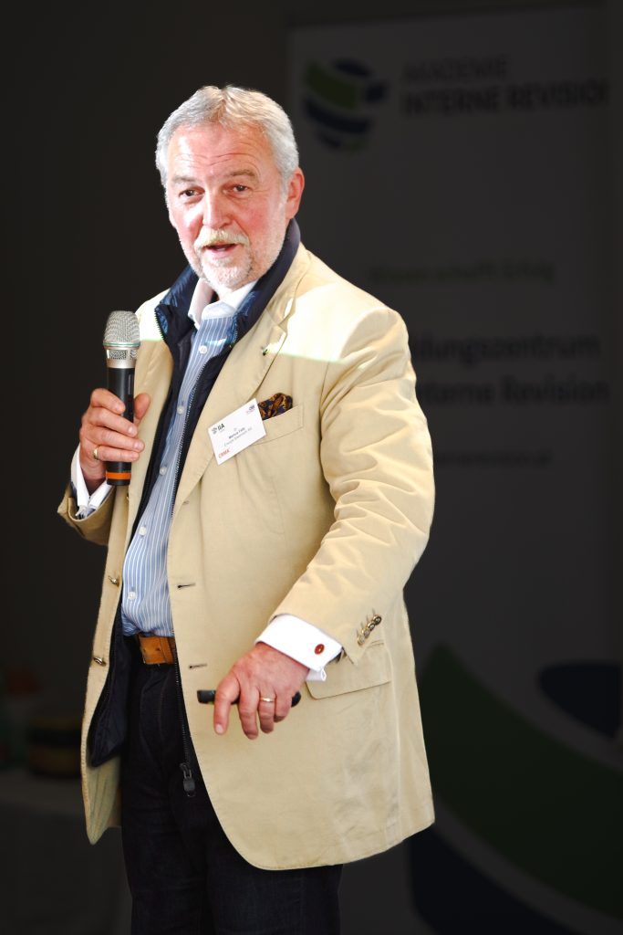 Tagungsfotografie - Institut für Interne Revision Österreich - Dr. Markus Fally